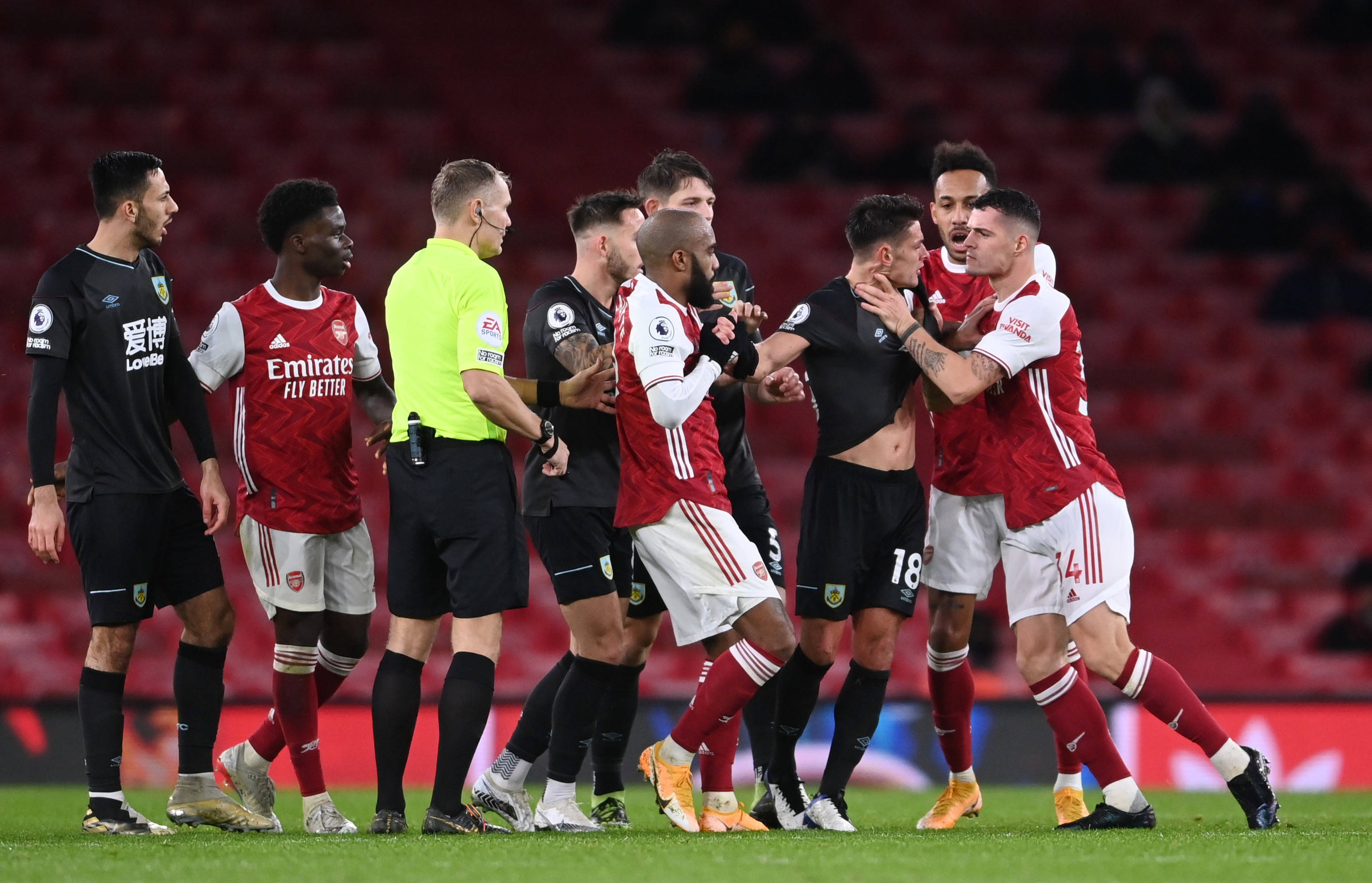 符合国际比 符合国际比