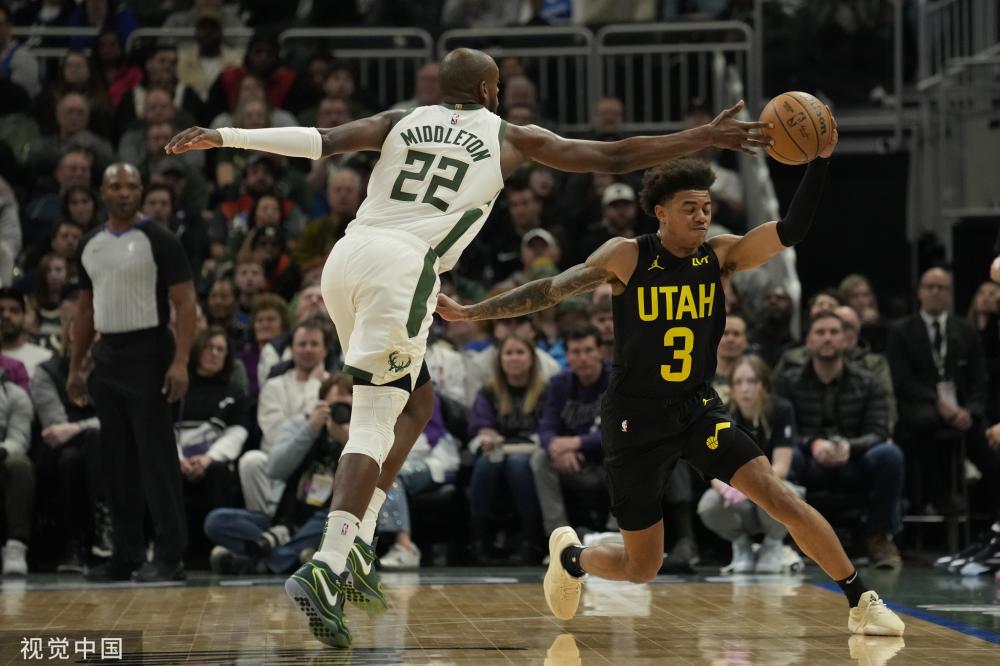 绝平救主！阿方索：我直接伸脚一碰球就进了 今天最重要是拜仁成功晋级